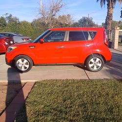 Kia Soul 2019 Red 4door