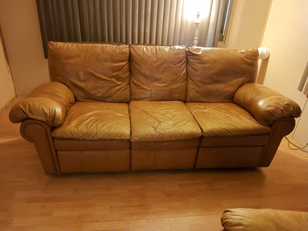 Couch And Recliner Set