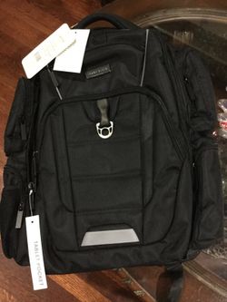 Perry Ellis Portfolio Backpack