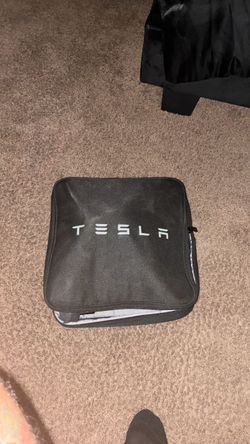 Tesla Charging Cable