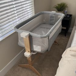 Newton Baby Bassinet & Bedside Sleeper