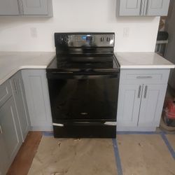 30 inch Whirlpool Electric stove