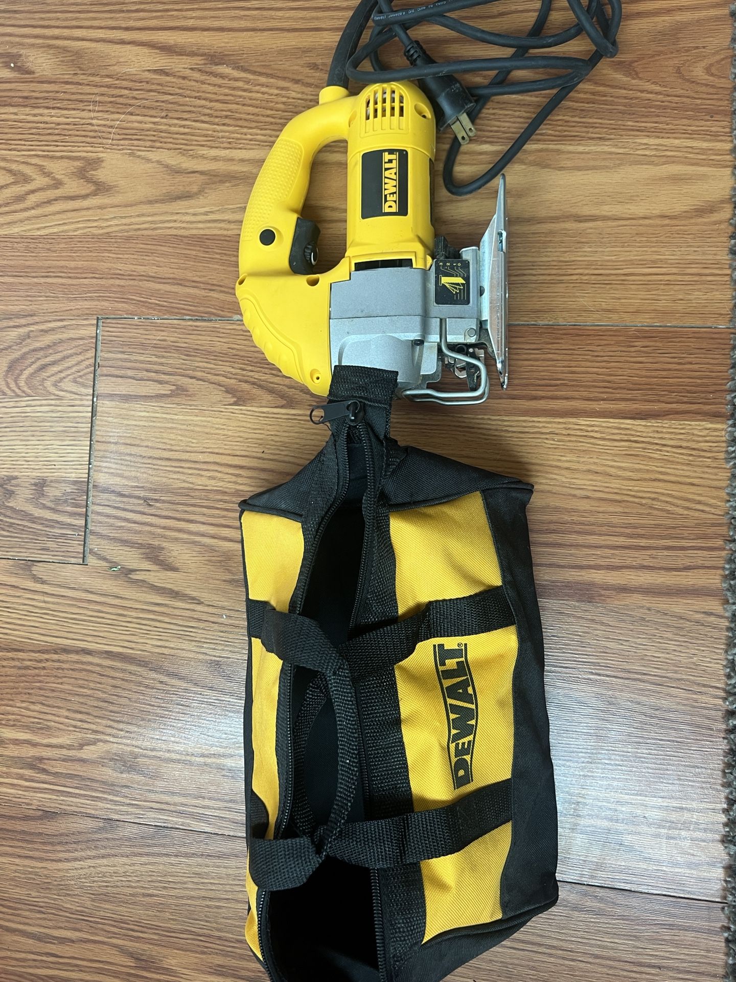 Dewalt 317 Jigsaw