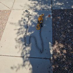 Harrington 2 Ton Chain Hoist – $175 OBO (Pro-Grade, Like New!)