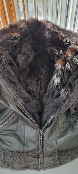 Men's Jacket Large Black With Possum Lining
