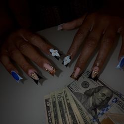 Nails 