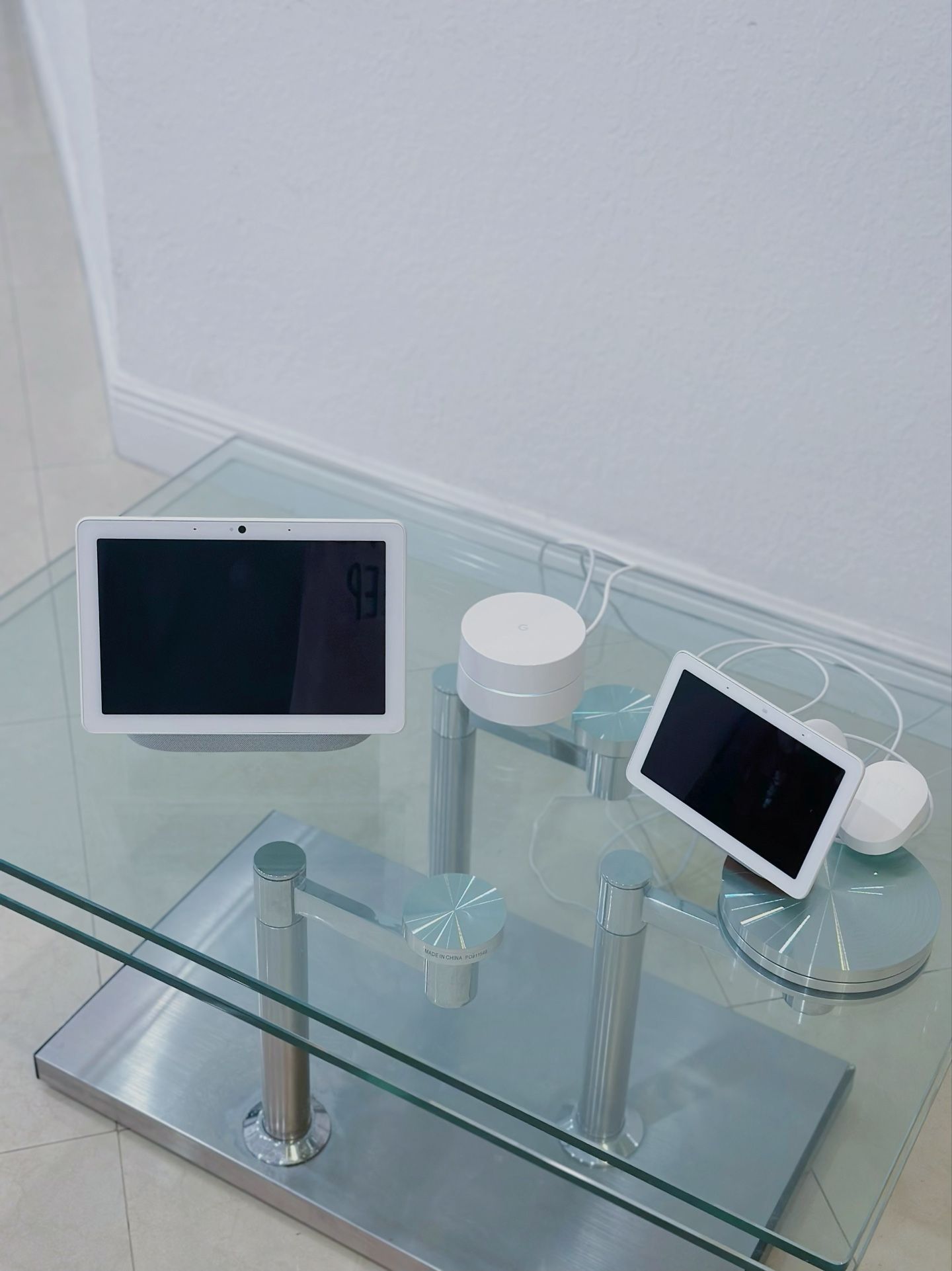 GOOGLE HOME Nest Hub Max Smart Display with Google Smart Assistant