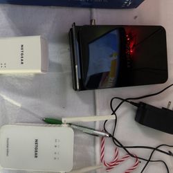 NETGEAR Modem & WiFi Extender