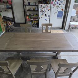 Solid Wood Extendable Dining Table w/ 5 Chairs