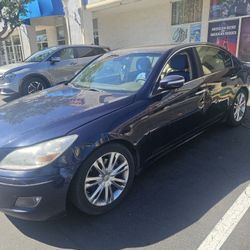 2011 Hyundai Genesis