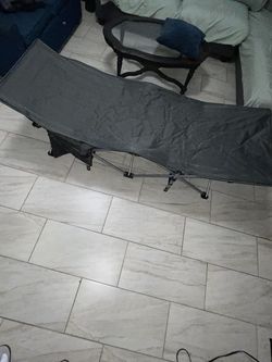 Foldable beach/ camping bed