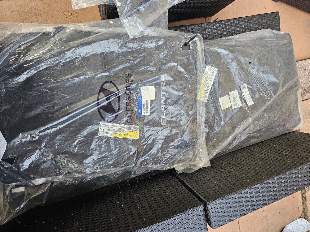 Alfombras Hyundai Tucson Año 18-22. kona 17-21. Elantra 2020. Ioniq