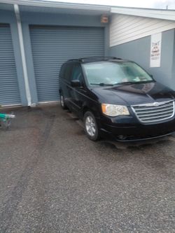 2010 Chrysler Town & Country