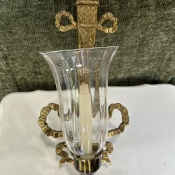 (1) 15” Vintage The Bombay Company - Brass Torch Bow Candle Holder Sconce With Glass - Wall Hanging