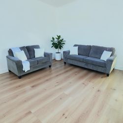 FREE DELIVERY! 🚚 Ashley Furniture Sofa and Loveseat Set