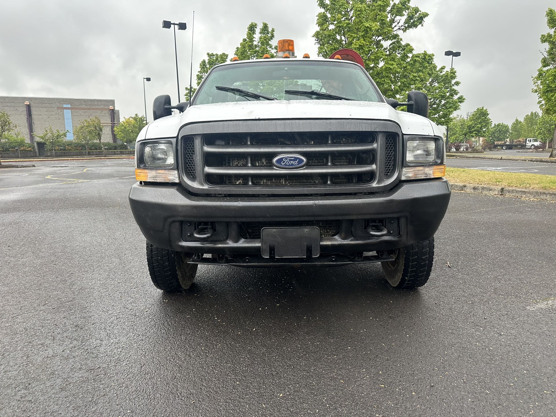 2004 Ford F-550