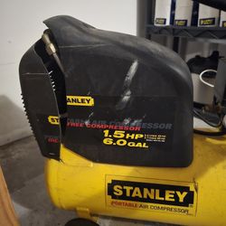 Stanley 1.5 HP 6.0 Gallon Air Compressor
