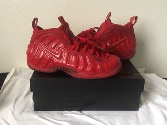 Nike air foamposites ( red October editions)