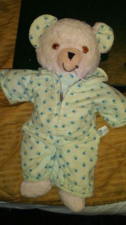Vintagr knickerbocker teddy kuddles bear