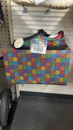 Gucci shoes
