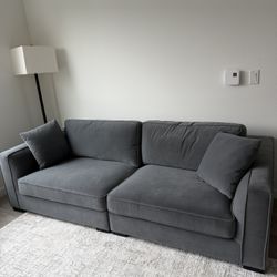 Sofa/couch