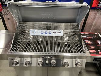 Monument Denali 610 Grill - NEW