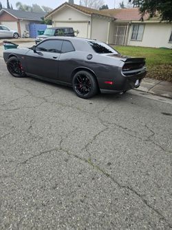 Dodge challenger SRT8 392 HEMI 2013