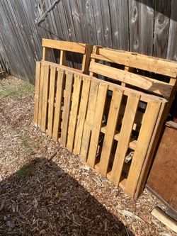 Large pallet. 60x32.