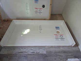 Ada shower pan