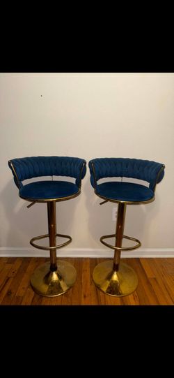Set Blue suede and gold stools