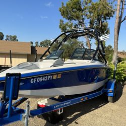 2002 Ski Centurion sport bowrider