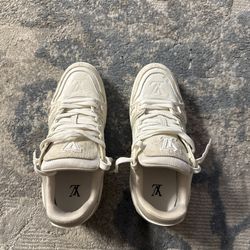 Louis Vuituion Runners\ Trainers Limited Edition 