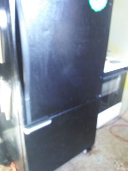 Amana Refrigerator