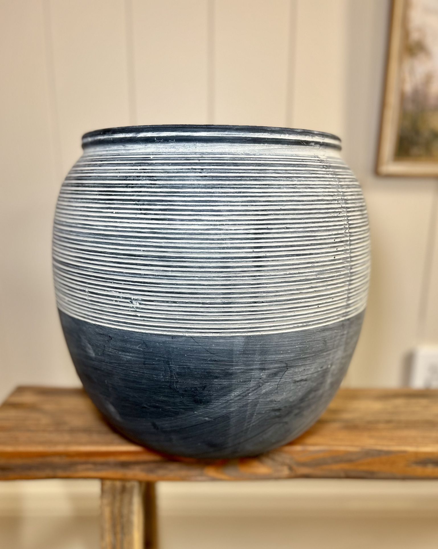 Ridged Ceramic Flower Pot