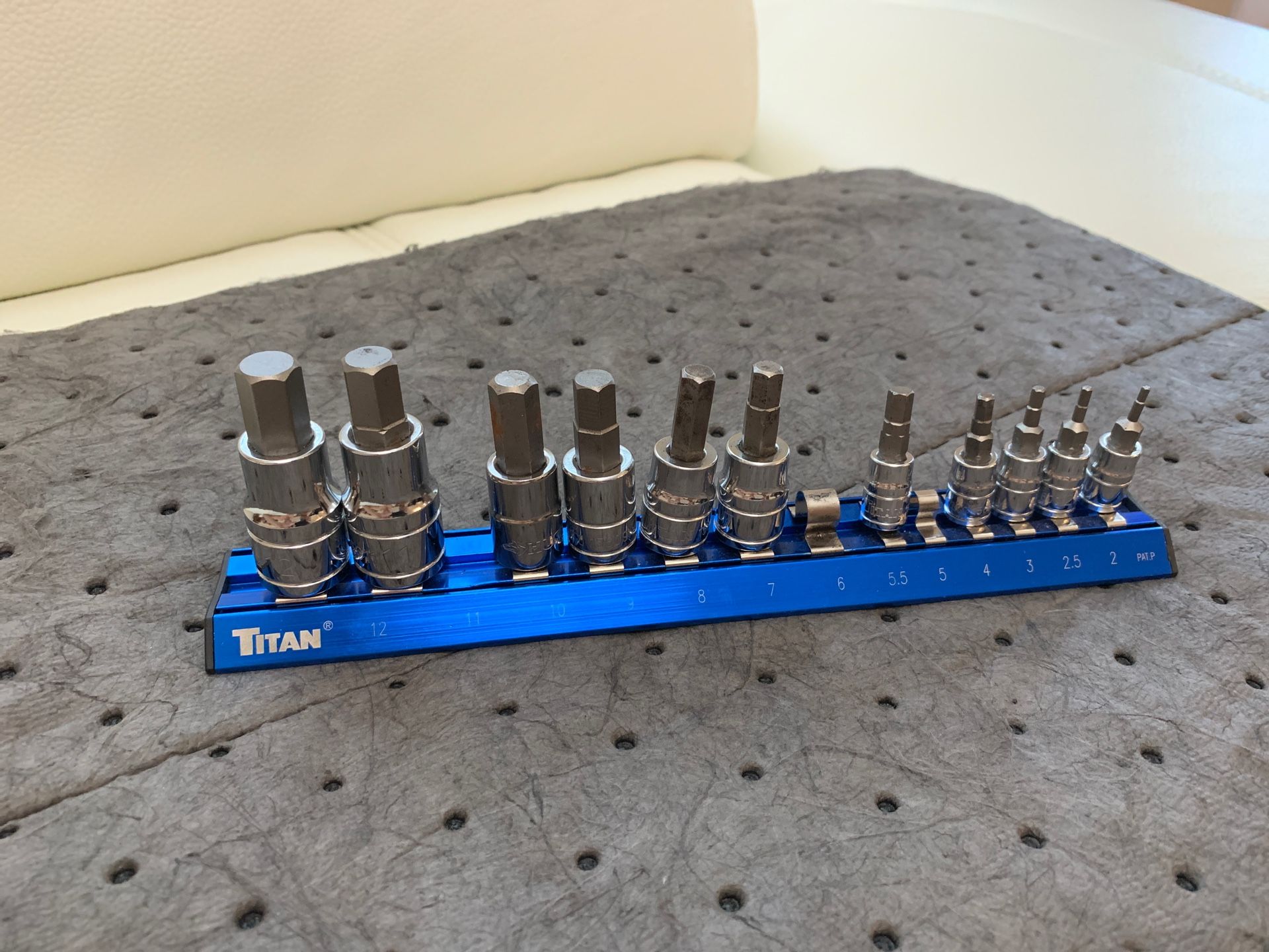 Titan Metric Hex Bit Socket Set, 13 pc missing 2
