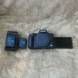 Canon M50 