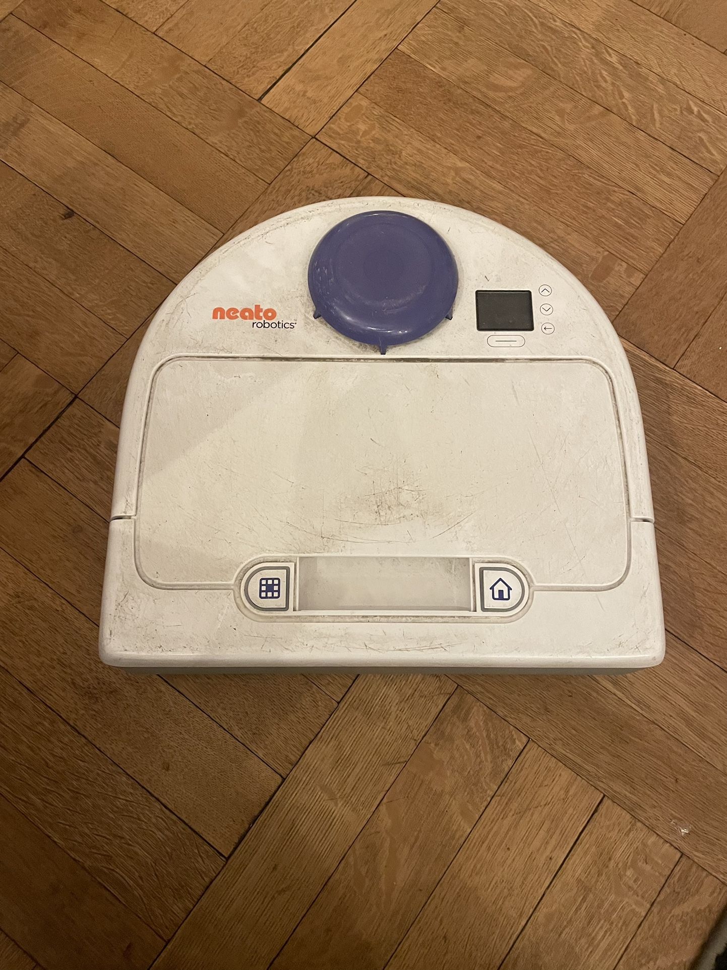 Neato Botvac 80 (robot vacuum)
