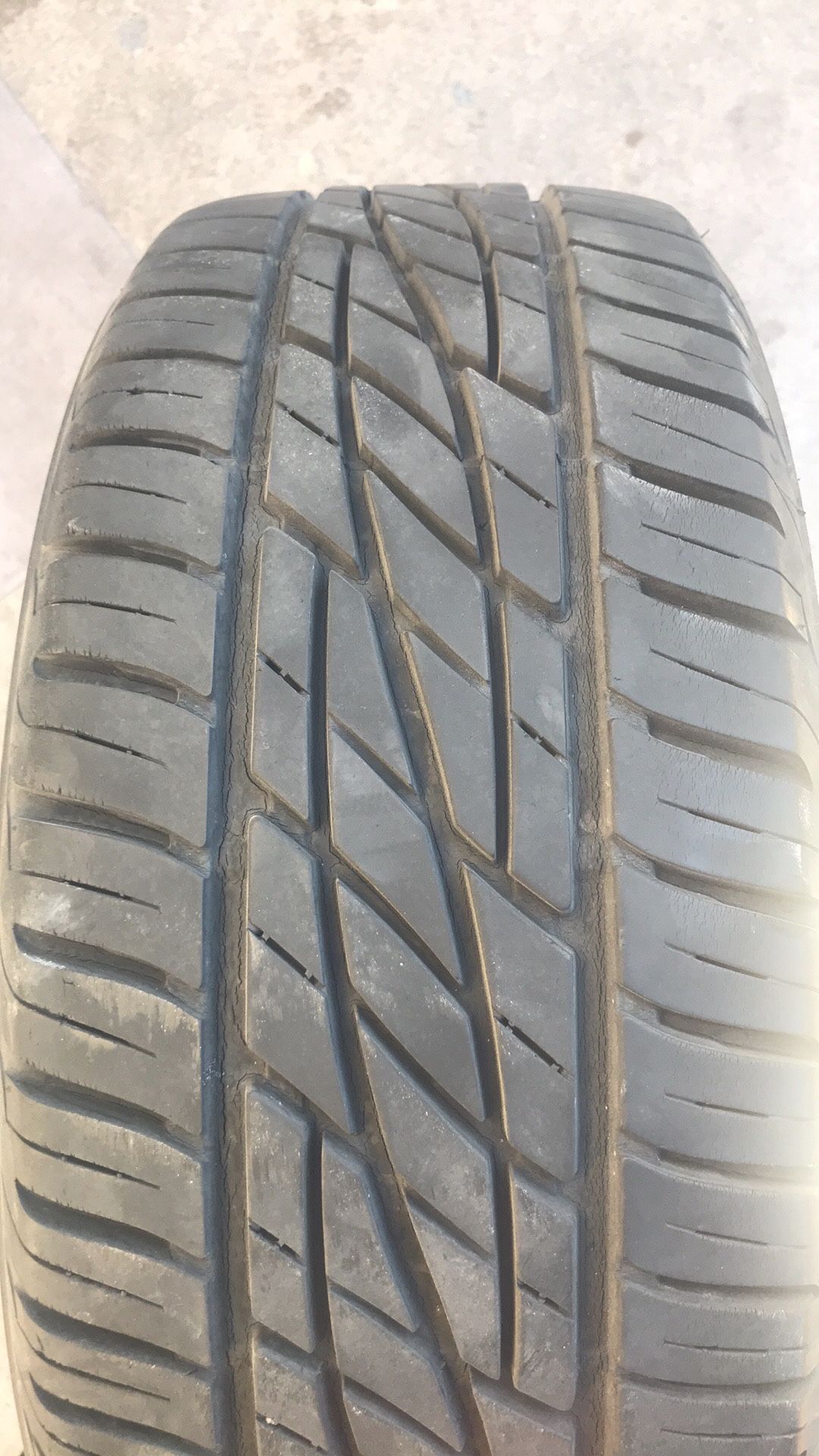 Used Tire 195/50/R16