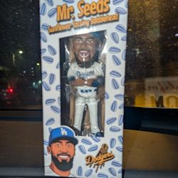 Teoscar Hernandez Mr Seeds Bobblehead 5 30 26 