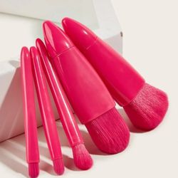 Makeup Brushes Fushia Travel Kit.//