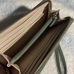 Lauren Conrad Woman’s Wallet