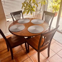 Kitchen table and four chairs