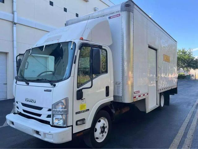2018 Isuzu Med Duty NPR NPR HD Regular