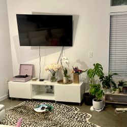 📺 Samsung 55” 4K UHD Smart TV (Crystal UHD)