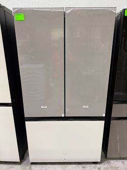 Samsung RF30BB620012 Bespoke AI 3-Door French Door AutoFill Water Pitcher | Dual Ice Maker | 30 cu.ft. MSRP $3399