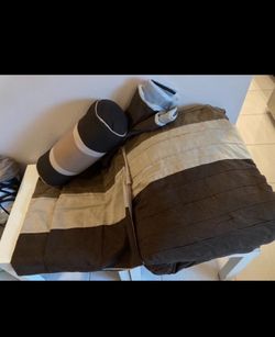 5 pc QUEEN Size Faux Suede Comforter Set Like New Dark Brown, Lt Brown & Beige Bedding Set