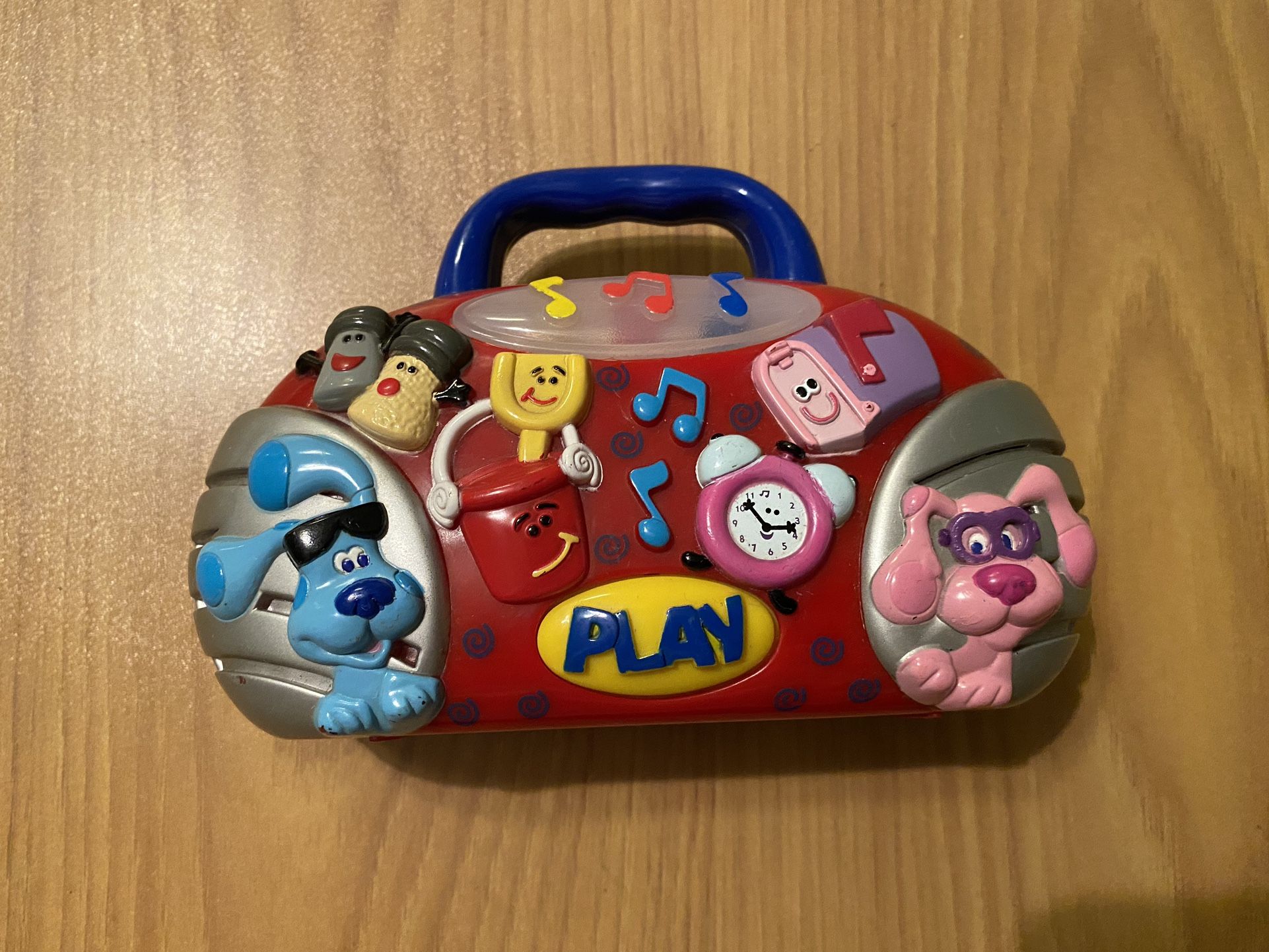 Vintage Blues Clues Light Up Musical Mini Boom Box Radio Toy Red 2000 Works Fun