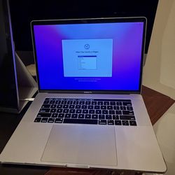 2016 Macbook Pro 15 in, Intel i7 2.3 Ghz, 16gb RAM, 512 SSD