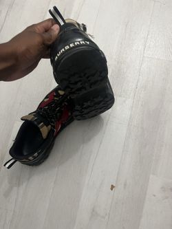Burberry shoes