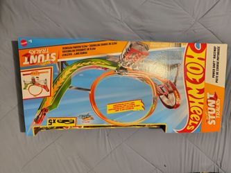 Hot wheels Motorized Track